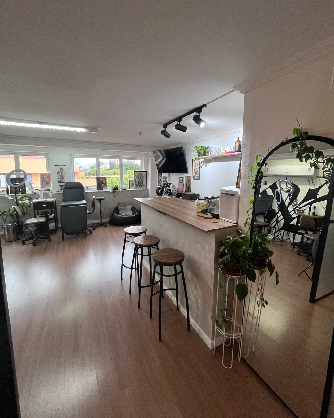 tatuagem masculina, tattoo perto de mim, tatuagem, realismo, tattoo, piercing, foto de tatuagens masculinas, preto e cinza, blackwork, tatuagem no braço masculino, rod barreto - 80